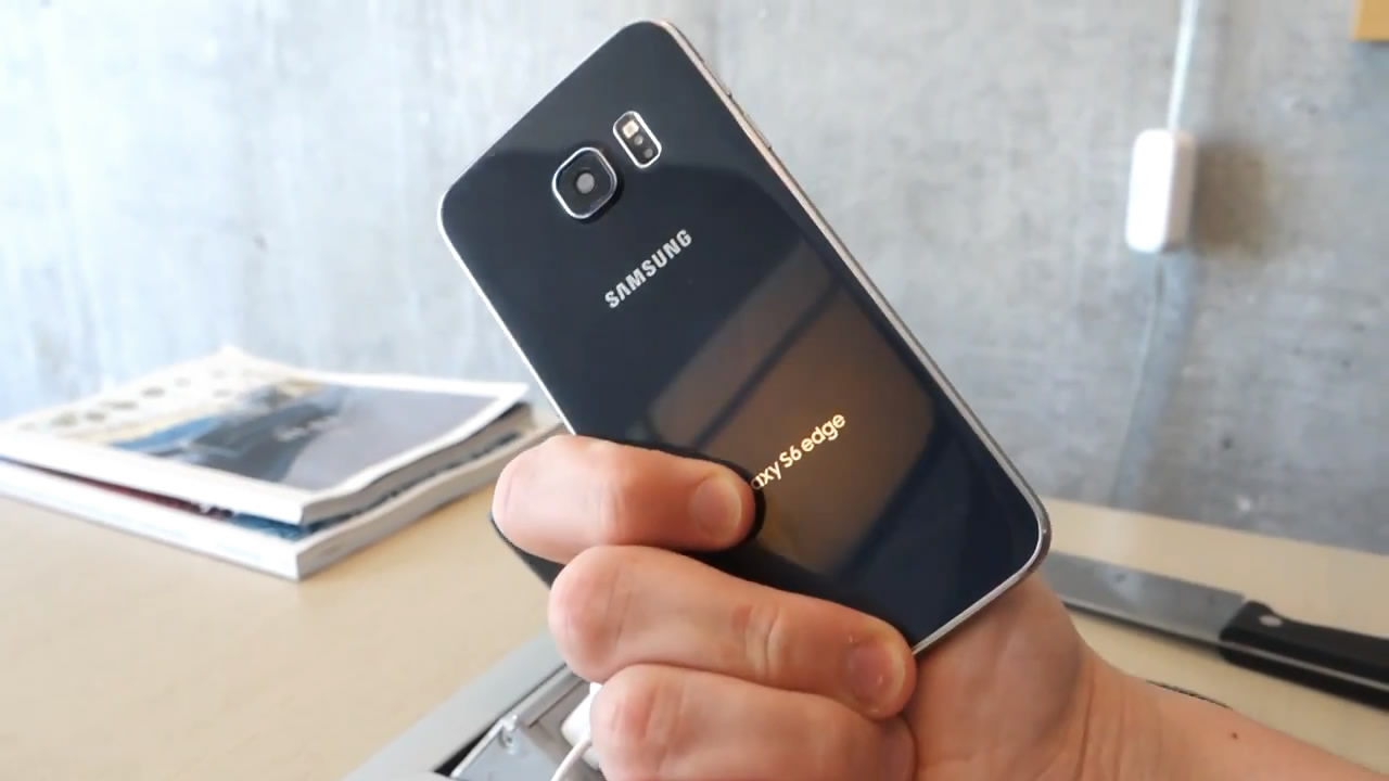 1427793018885831.jpg 視頻丨三星Galaxy S6 Edge竟能防水!