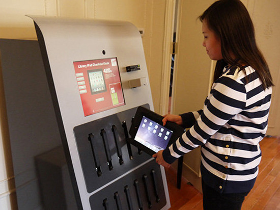 國(guó)外大學(xué)新福利：iPad自動(dòng)販賣(mài)機(jī)
