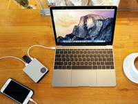 Macbook專用移動(dòng)電源問(wèn)世！手機(jī)移動(dòng)電源靠邊站！
