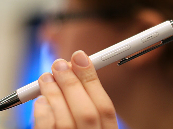 三星Note 5獨門武功：自動彈出S Pen