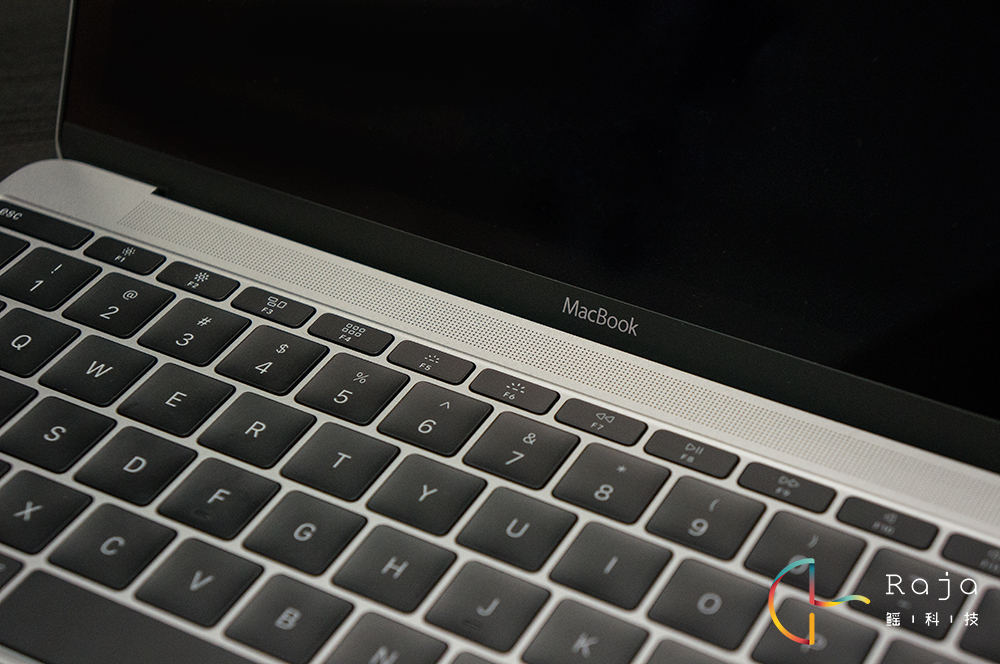 新MacBook上手玩：Logo不發光，滿足不了裝逼的心