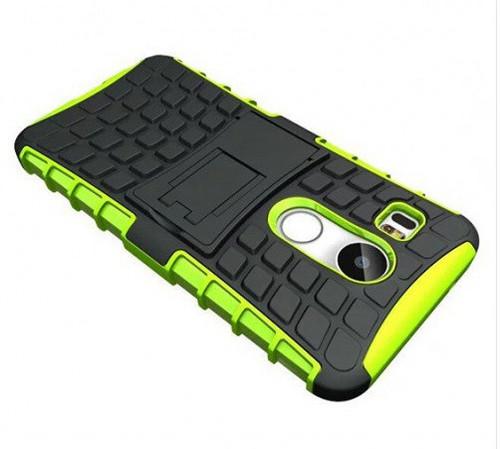 LG Nexus手機保護殼曝光 造型勁丑