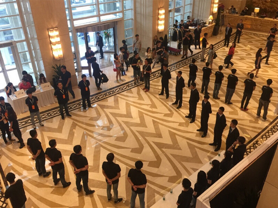 江湖對(duì)決!小米、魅族這場(chǎng)面鬧大了吧