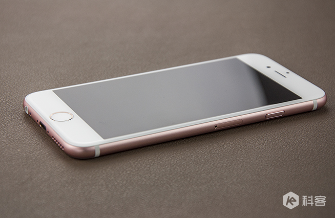 iPhone 6s開箱圖賞：誰說粉色就娘炮？