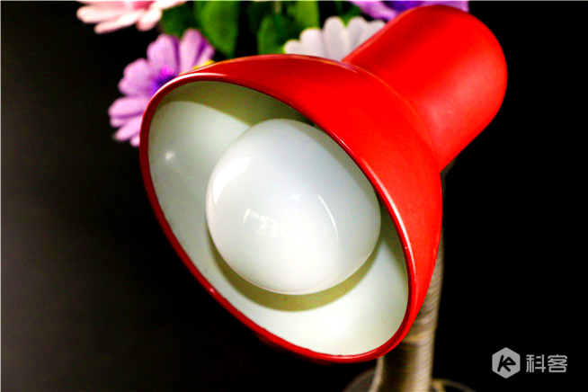 給生活加點色彩,AddLight智能蘑菇燈體驗
