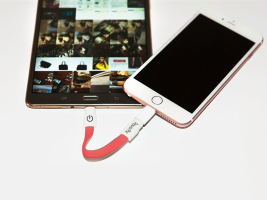 iPhone沒電了？咱們去偷Android的電吧！