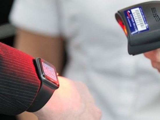 Apple Watch再添新功能,用戶可刷表登飛機