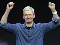 蘋果為了慶祝iPhone大賣，庫克發明了一個公司節日