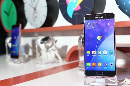 三星全新Galaxy A5/A7攜手上市，A9現(xiàn)真身