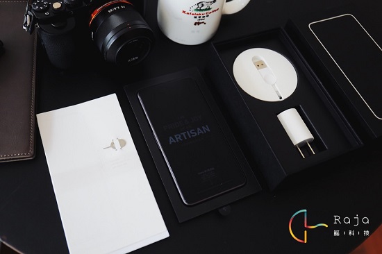 錘子T2開箱圖賞:獨具匠心的對稱美學