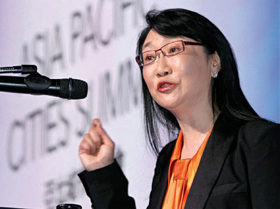 HTC 2015年大虧損，新旗艦要靠顏值扭轉(zhuǎn)頹勢(shì)