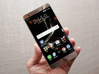 華碩搶首發？ZenFone 3 Deluxe驚現驍龍821版