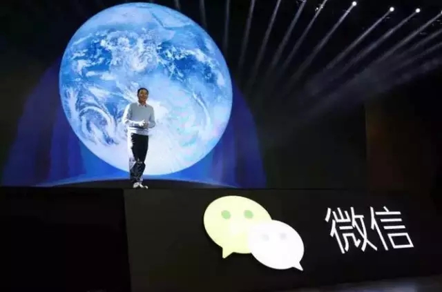 Talk客:你為什么一邊嫌棄微信和朋友圈 一邊又放不下?