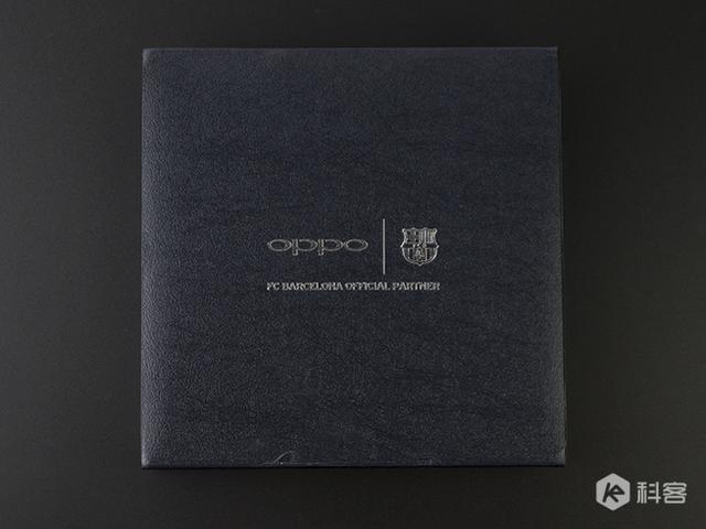 黃金加身?OPPO巴薩定制版R9圖