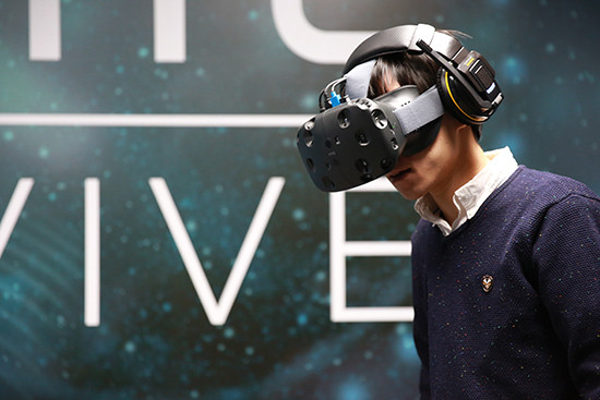 小米魅族不務正業?盤點那些鼓搗VR的手機廠商