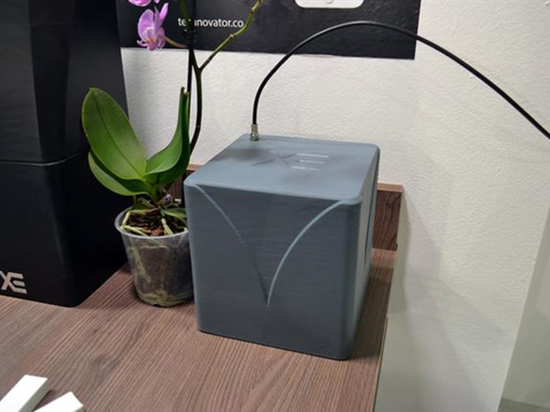 明年就上市？遠(yuǎn)距離無線充電器亮相IFA