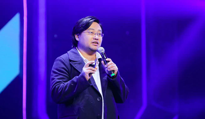 冰火中的魅族力推魅藍5，李楠說能扭虧
