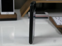 這個(gè)iPhone 7的充電手機(jī)殼號稱全球最薄