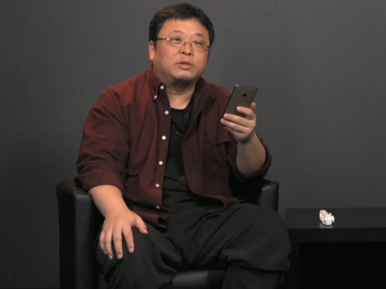羅永浩直播首秀:推銷M1系列之余還提到了喬布斯