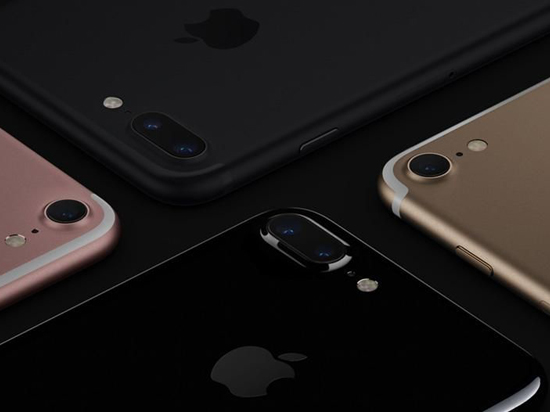 別人家的年會:員工每人一臺頂配iPhone 7 Plus