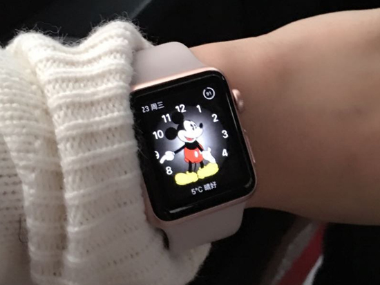 續航不再是問題!Apple Watch表帶或將帶電池