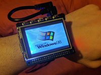 經典懷舊！這款運行Windows 98的智能手表可掃雷