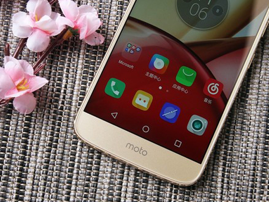 Moto M全球銷量超300萬臺(tái):國內(nèi)貢獻(xiàn)最大
