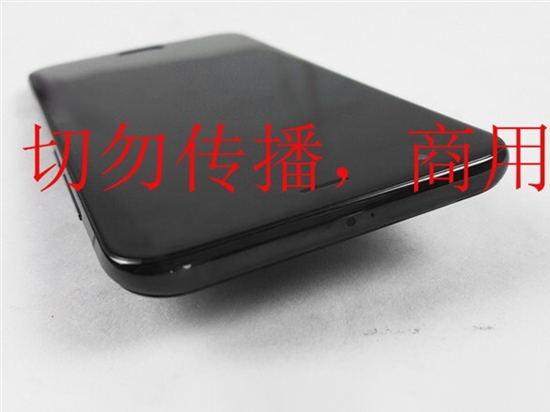 小米6真機諜照突襲:傳說中的四曲面居然長這樣?