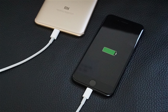 竟然拿iPad mini 4當(dāng)對(duì)手？小米Max 2官方續(xù)航測(cè)試曝光