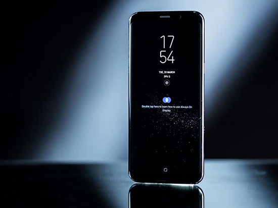 科客晚報：蘇寧怒懟劉強(qiáng)東 三星Note8深藍(lán)配色曝光