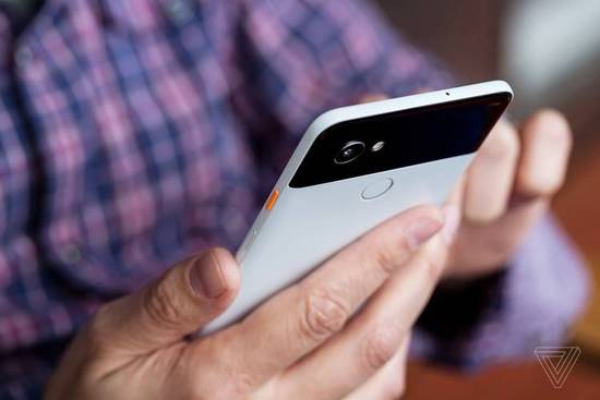 拍照98分又怎樣?Pixel 2 XL問題不斷,谷歌出品變了味