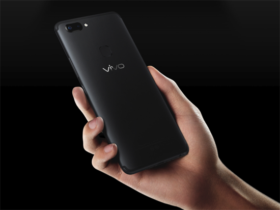 vivo X20 Plus正式開賣：屏幕更大，拍照更強