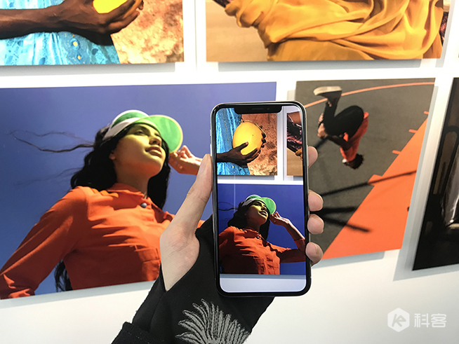 蘋(píng)果iPhone X上手體驗(yàn)：全程驚艷，墨鏡難不倒面容ID