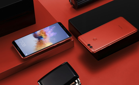 CES 2018大展首日精彩匯總：賈躍亭夢(mèng)想車再蹭熱點(diǎn)，中國(guó)品牌“霸館”