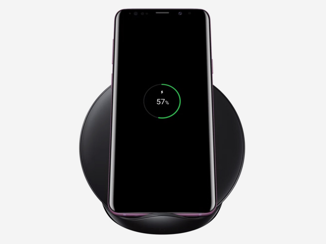 手機充電到100%并不好?數(shù)據(jù)顯示電池壽命受溫度與充電量影響
