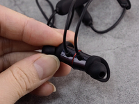 一加云耳開箱試用：支持充電10分鐘爽聽5小時(shí) 音質(zhì)算不錯(cuò)