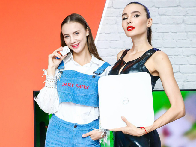 瞄準(zhǔn)5G！聯(lián)想智能物聯(lián)天團亮劍天翼展