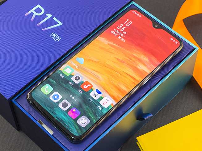 OPPO R17 Pro開(kāi)箱體驗(yàn)：外觀近乎完美，雙光圈夜拍表現(xiàn)出色