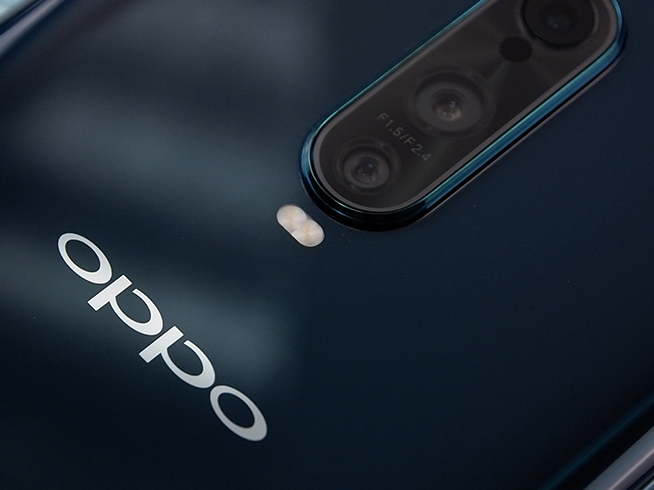 OPPO R17 Pro開(kāi)箱體驗(yàn)：外觀近乎完美，雙光圈夜拍表現(xiàn)出色