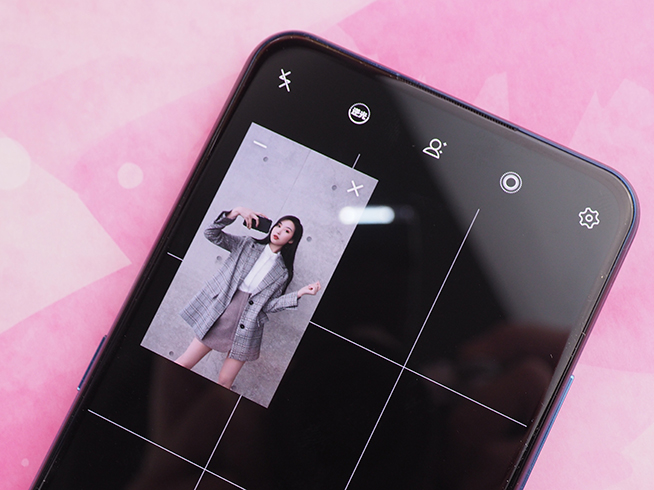 vivo NEX雙屏版體驗：Pose指引 10GB內存多任務玩法更豐富