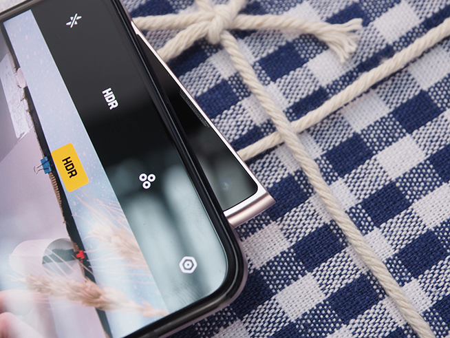 OPPO Reno開箱體驗:全景屏+創意側旋升降結構