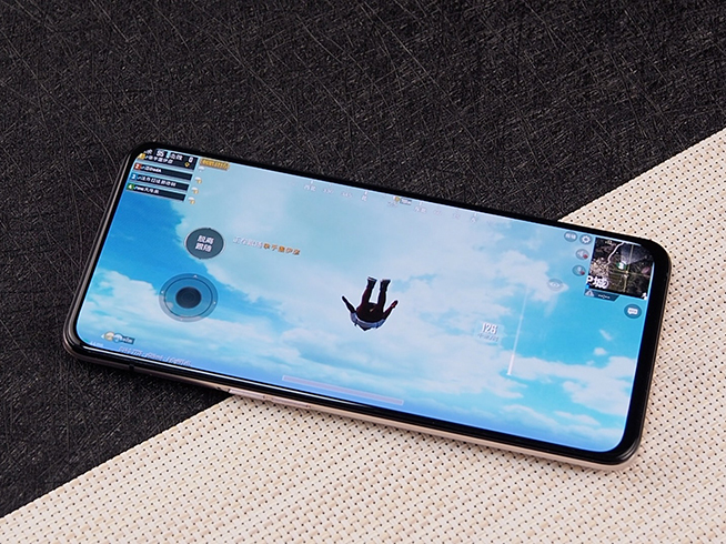 OPPO Reno游戲測試:驍龍710配6GB內存 流暢度很高