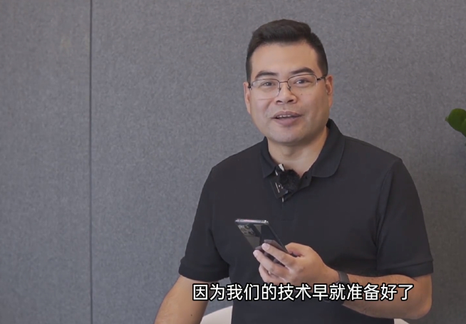 OPPO新一代屏下攝像頭即將到來!顯示無瑕疵和自拍效果二選一?