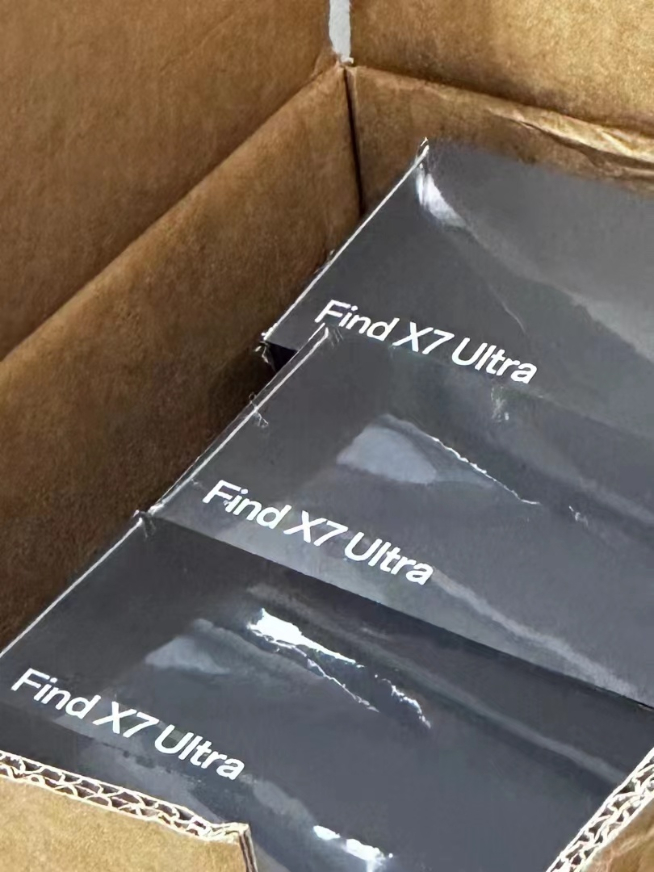 OPPO Find X7系列渲染圖曝光:首發LYT-900+雙潛望式長焦