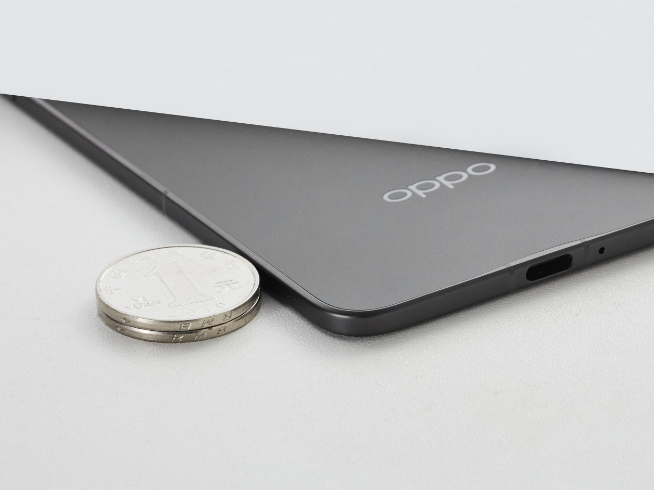 OPPO Find N5大泄密：保密協(xié)議=廢紙？媒體人直接憤怒