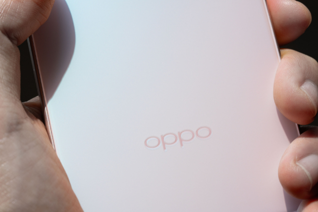 X8s突破蘋果極限?OPPO Find X8 Ultra領銜三品齊發!